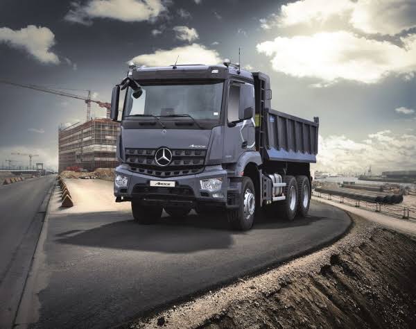 Mercedes Benz Dump Truck 15 Ton — view 1